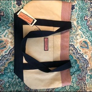 Vineyard vines tote bag